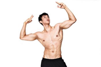 [CHINESE] MALESHOW – XIAO XIONG (鬥獸場 – 健身模特 XIAO熊快點跑)